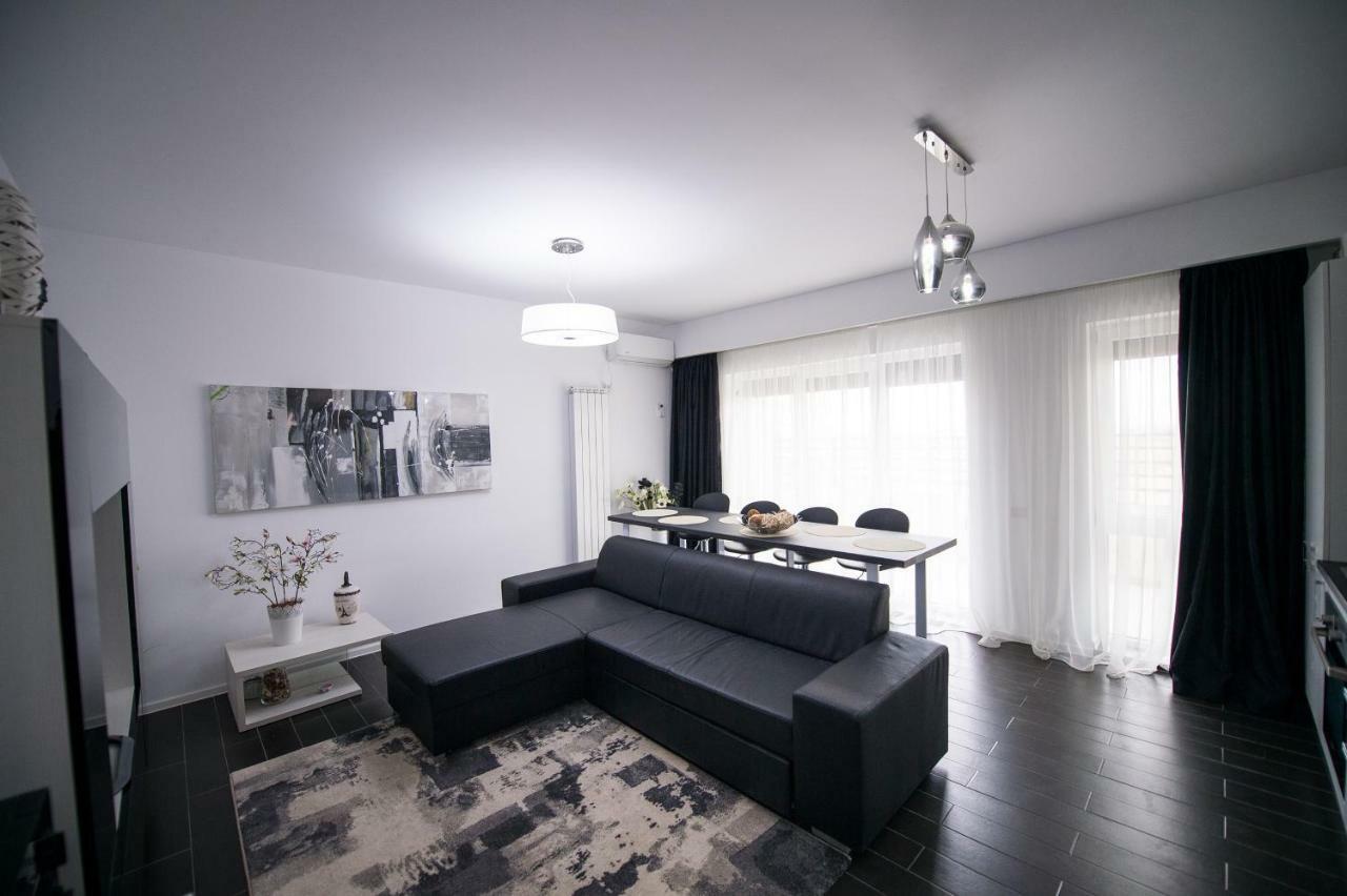 Apartel Black & White Неводарі Екстер'єр фото